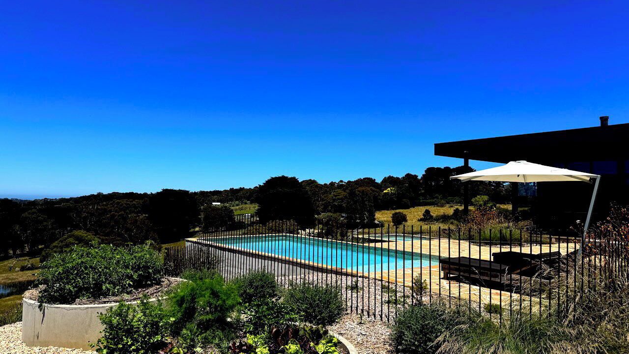 Photo of Outdoor in Red Hill
