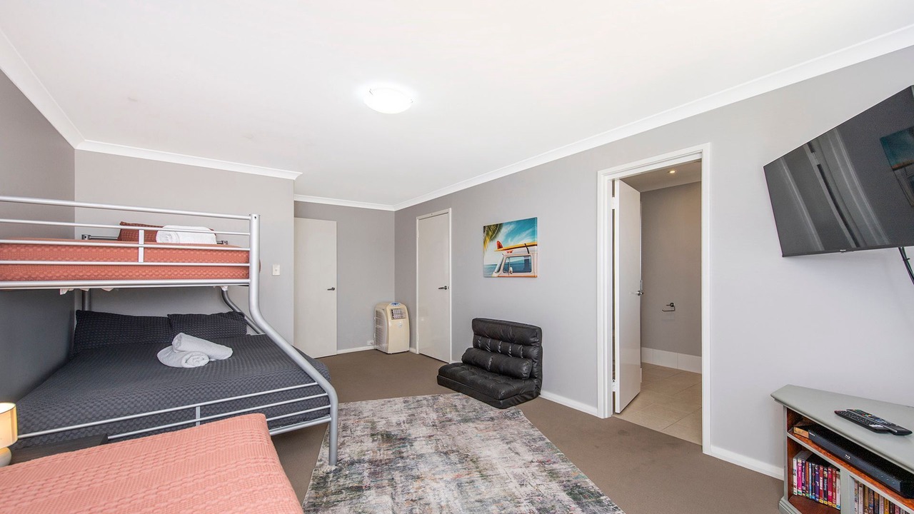 Photo of Bedroom in Geographe