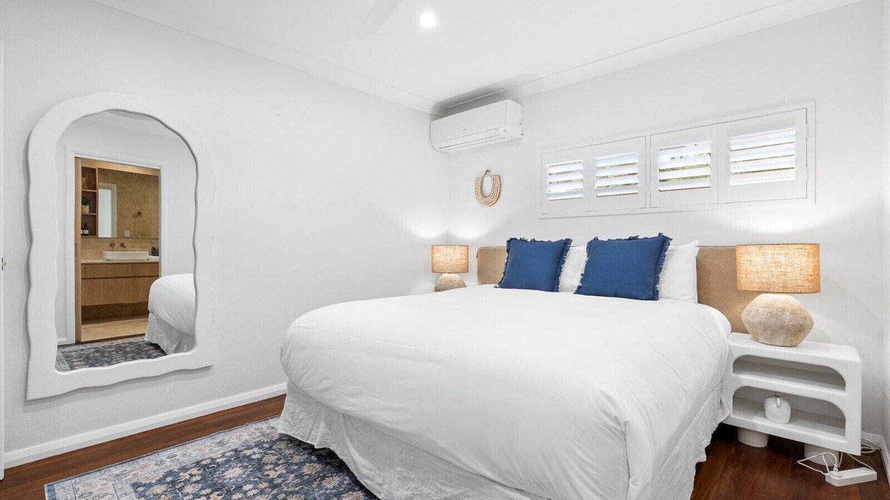 Photo of Bedroom in Holloways Beach