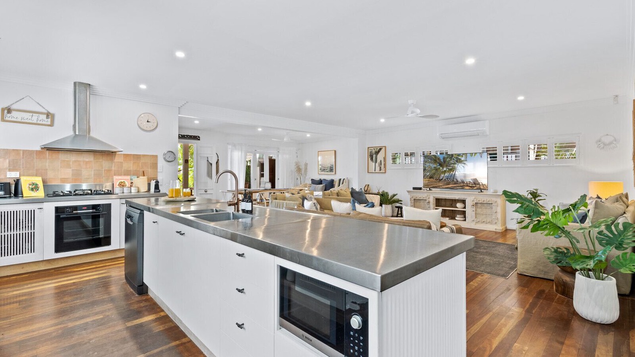 Photo of Kitchen in Holloways Beach
