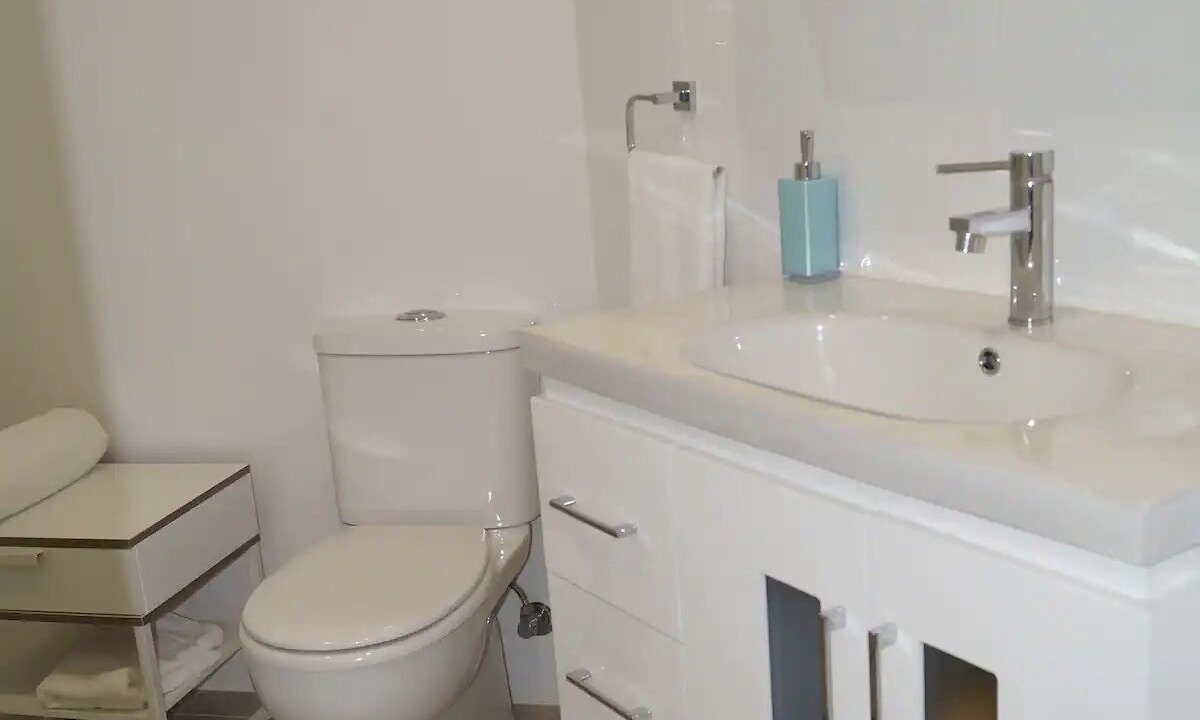Photo of Bathroom in The Entrance