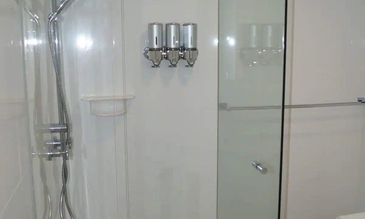Photo of Bathroom in The Entrance