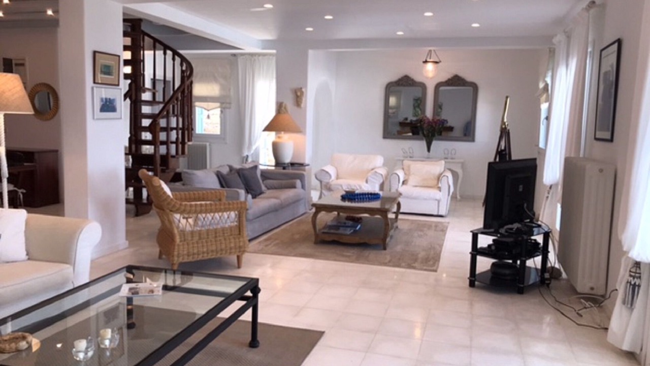 Photo of Livingroom in Agios Ioannis