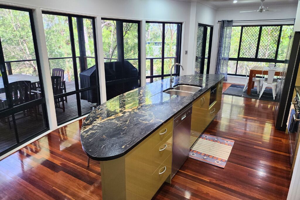 Photo of Kitchen in Kingfisher Bay