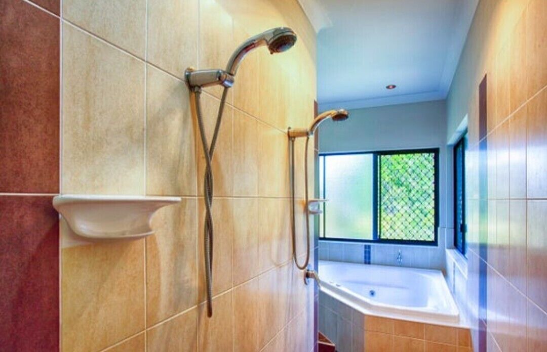 Photo of Bathroom in Kingfisher Bay