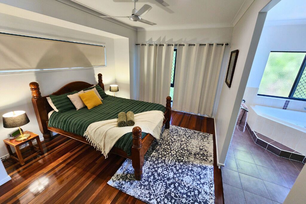 Photo of Bedroom in Kingfisher Bay