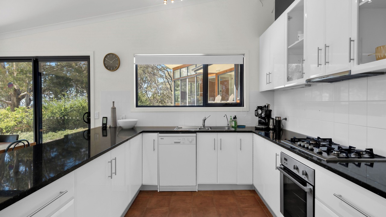 Photo of Kitchen in Bicheno