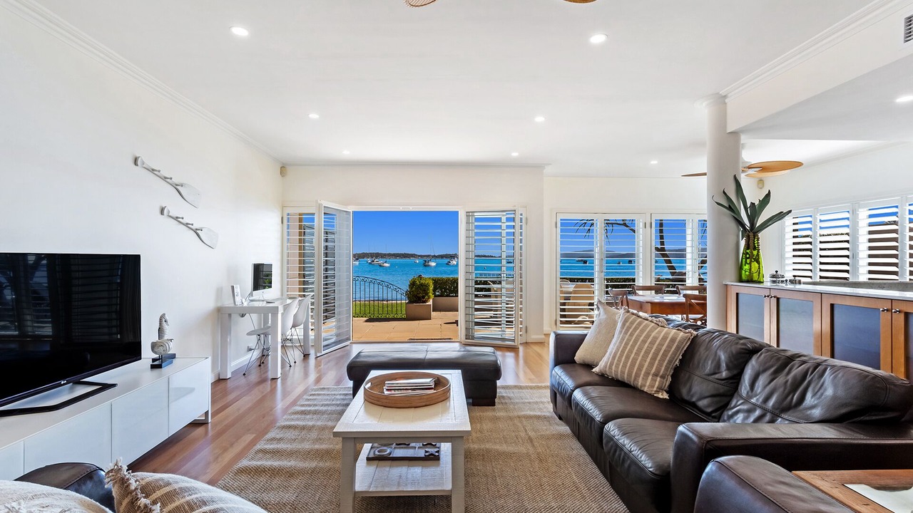 Photo of Livingroom in Corlette