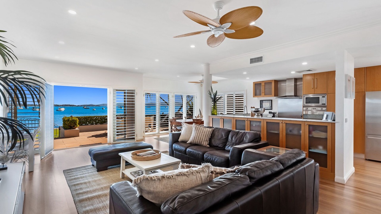 Photo of Livingroom in Corlette