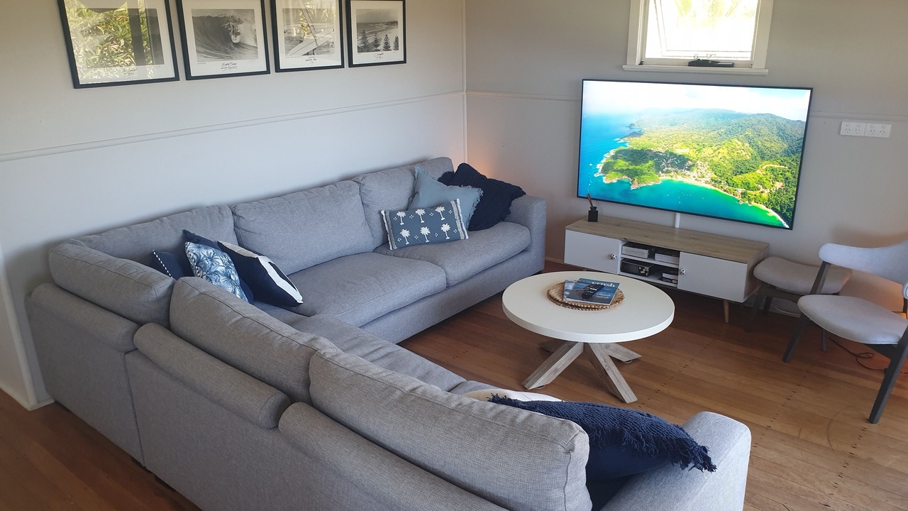 Photo of Livingroom in Elliott Heads