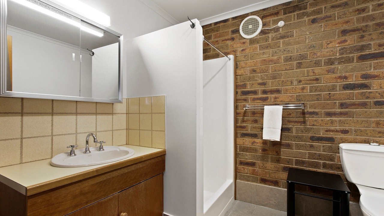 Photo of Bathroom in Hotham Heights