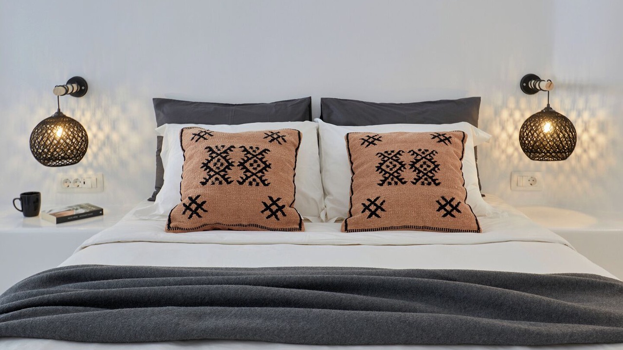 Photo of Bedroom in Oia