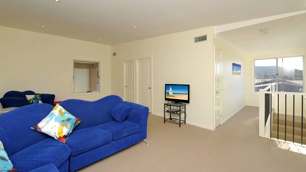Photo of Livingroom in Fingal Bay