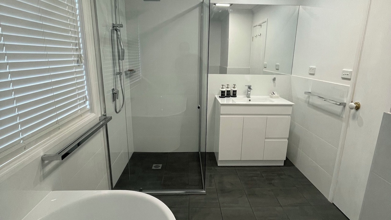 Photo of Bathroom in Maloneys Beach