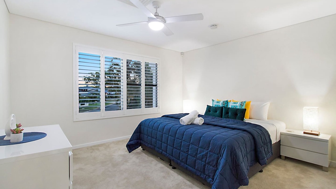 Photo of Bedroom in Broadbeach Waters