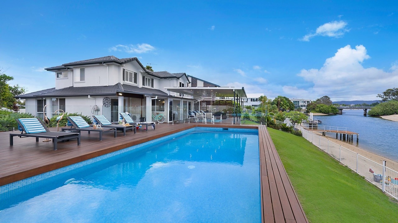 Photo of Outdoor in Broadbeach Waters