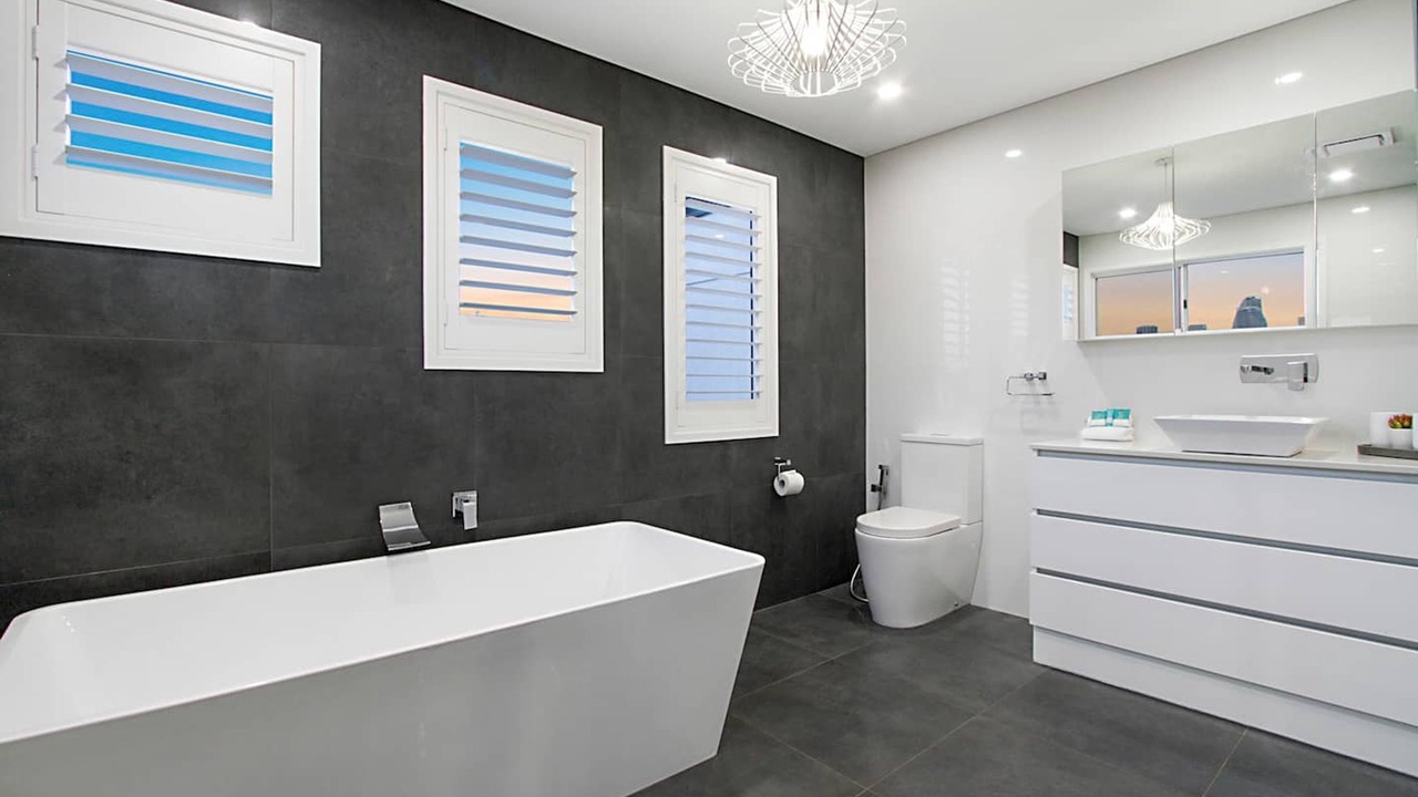 Photo of Bathroom in Broadbeach Waters