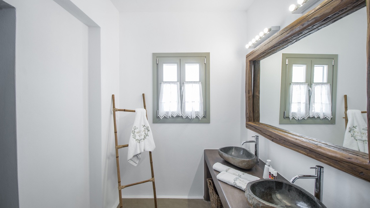 Photo of Bathroom in Naxos Town