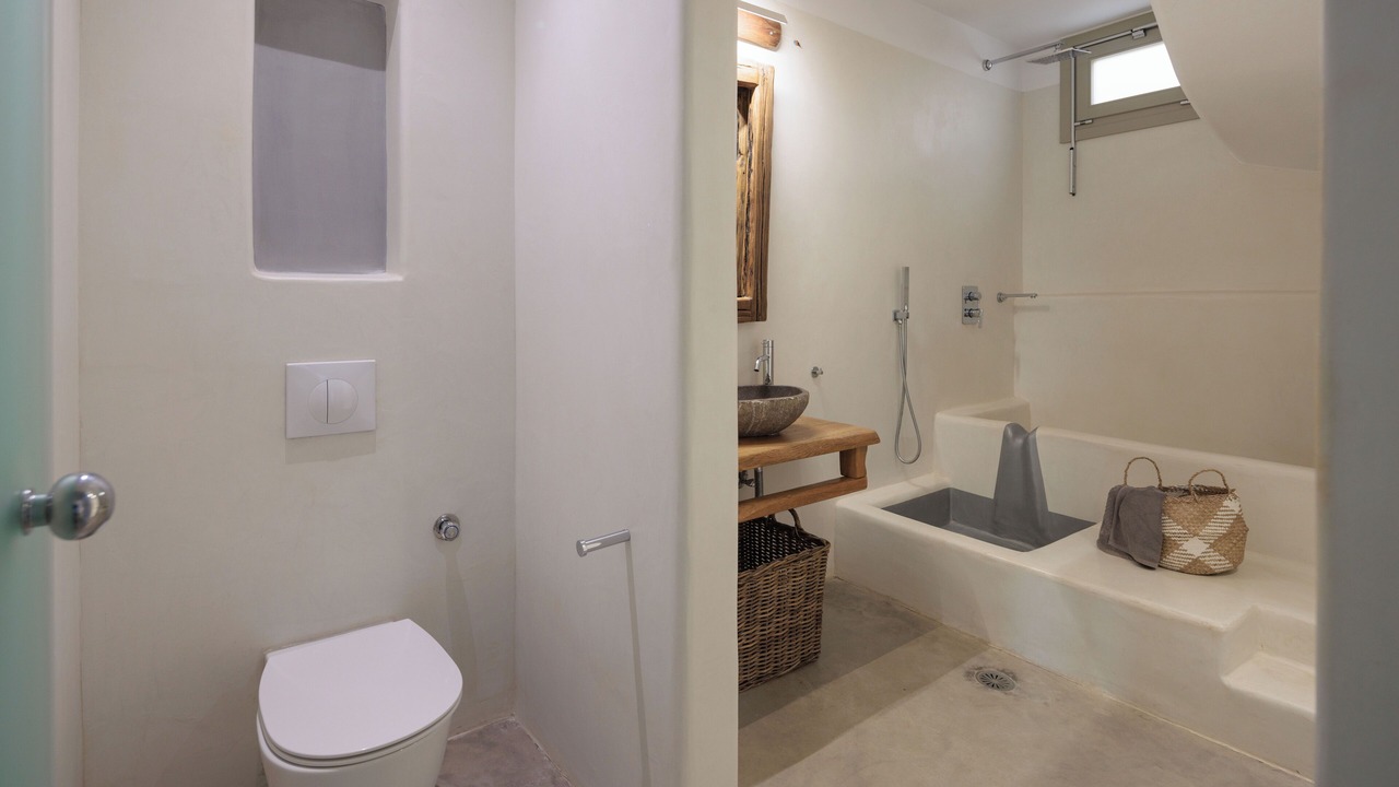 Photo of Bathroom in Naxos