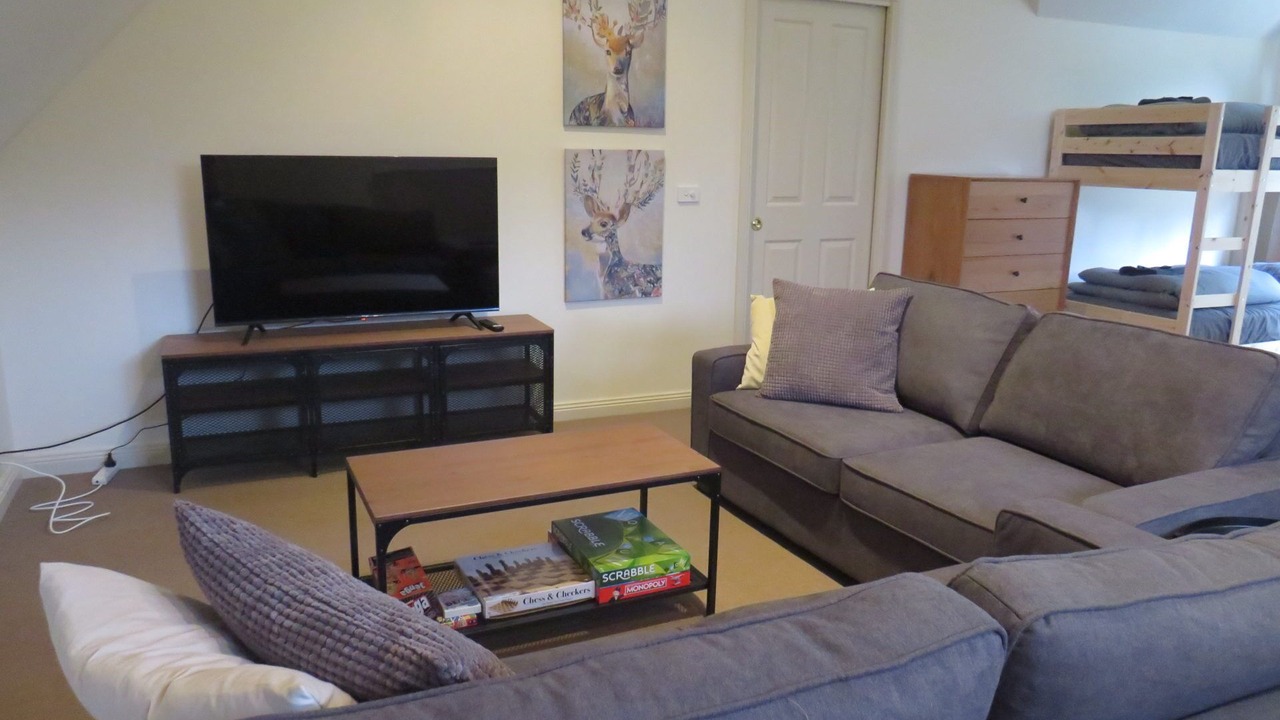 Photo of Livingroom in Sawmill Settlement