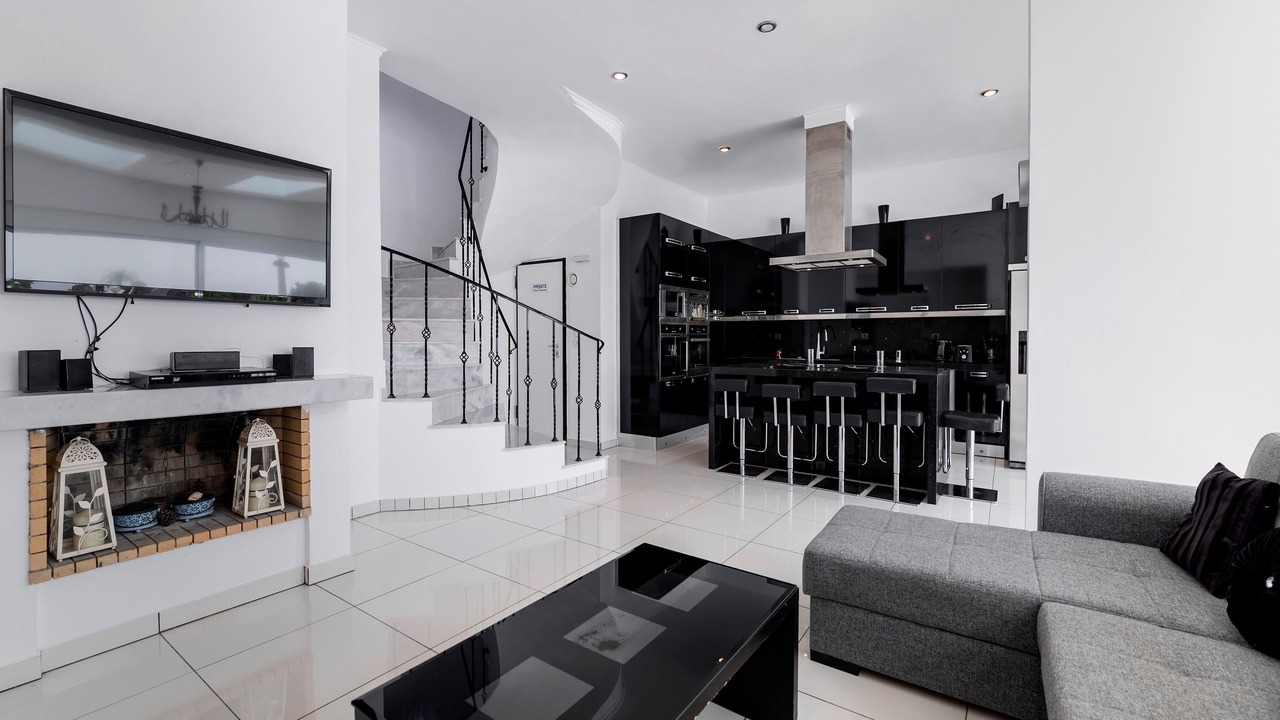 Photo of Livingroom in Gennadi
