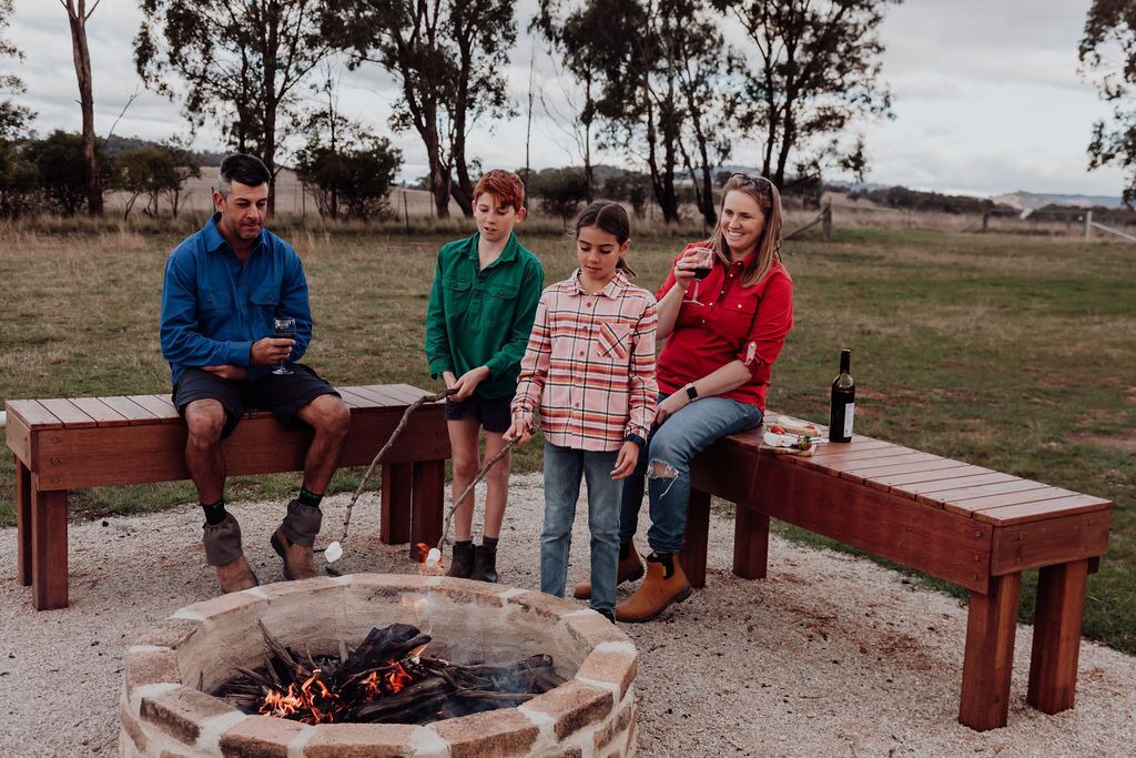 Photo of Outdoor in Spring Flat