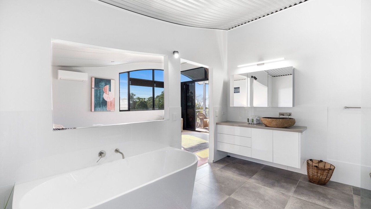 Photo of Bathroom in Korora