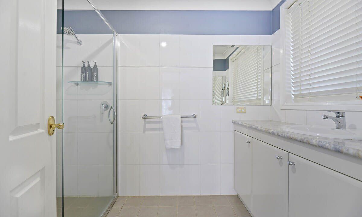 Photo of Bathroom in Calare