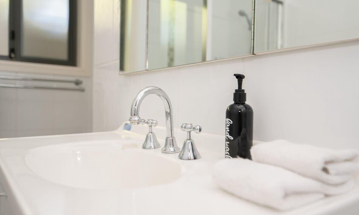 Photo of Bathroom in Orange
