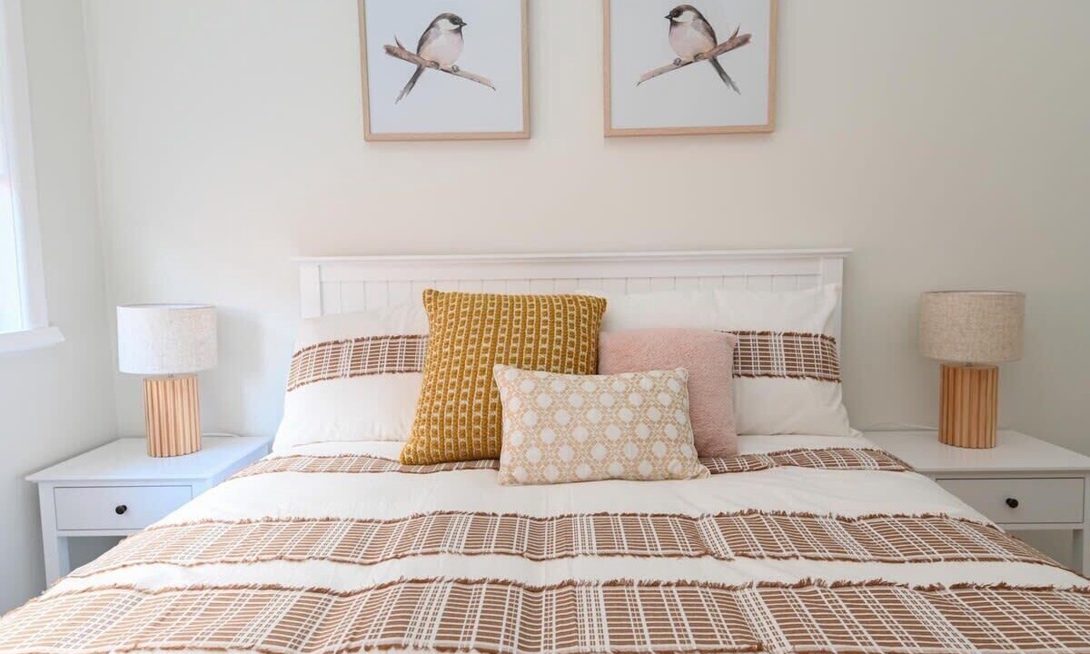 Photo of Bedroom in Orange