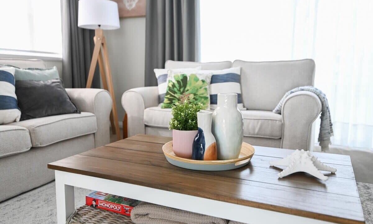 Photo of Livingroom in Orange