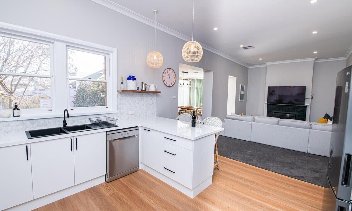Photo of Kitchen in Orange