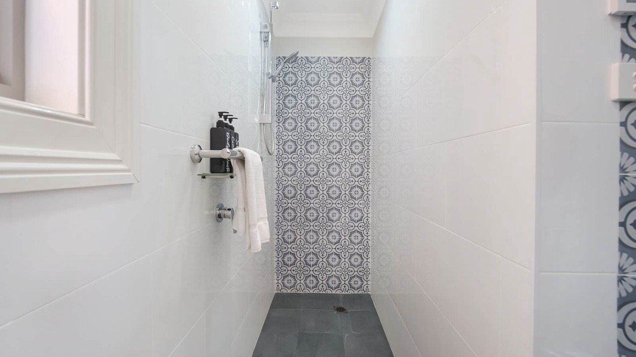 Photo of Bathroom in Orange