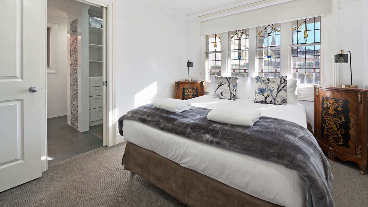 Photo of Bedroom in Orange