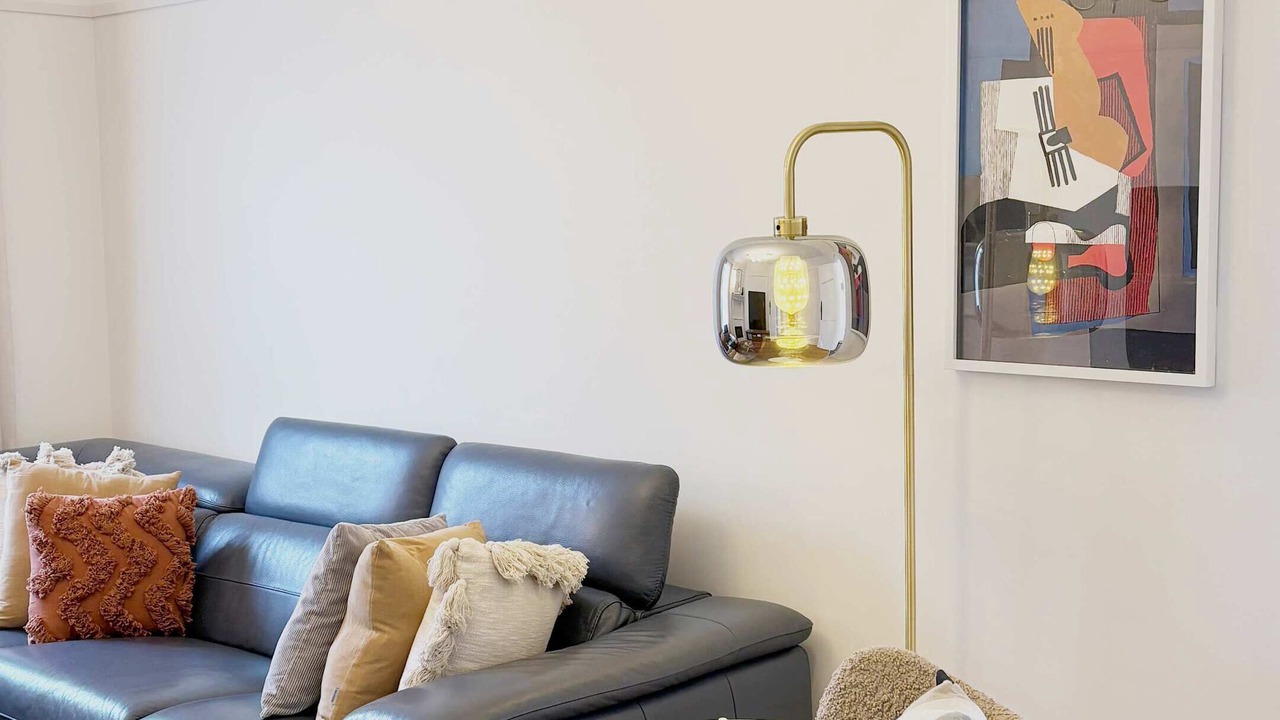 Photo of Livingroom in Orange