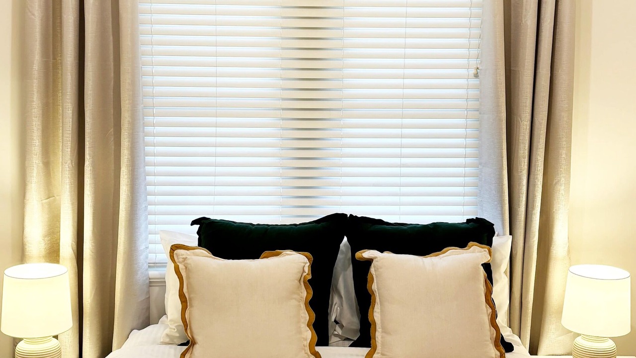 Photo of Bedroom in Orange