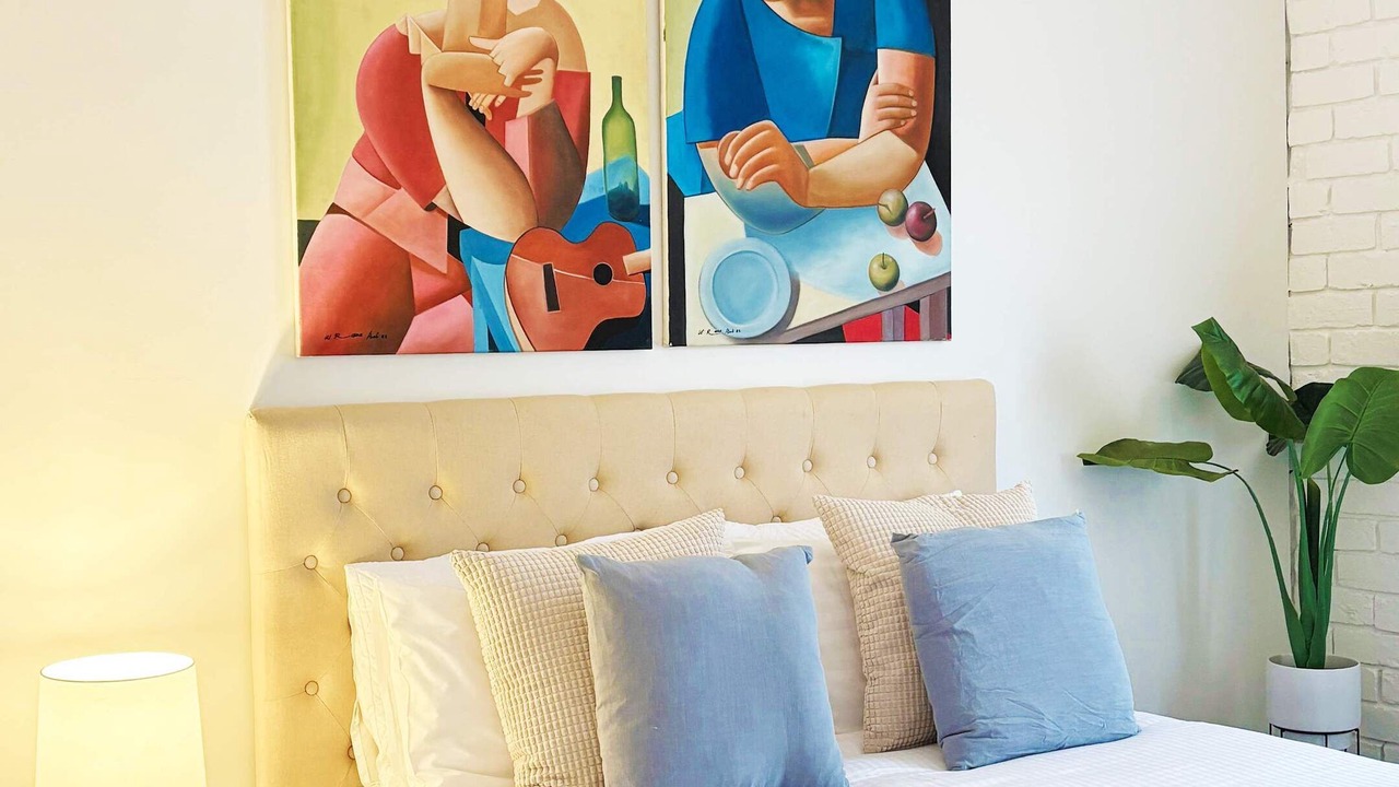 Photo of Bedroom in Orange