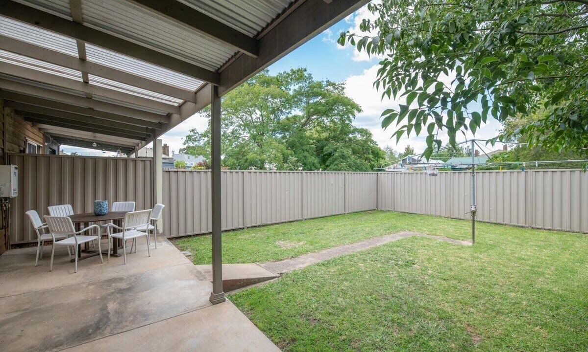 Photo of Outdoor in Orange