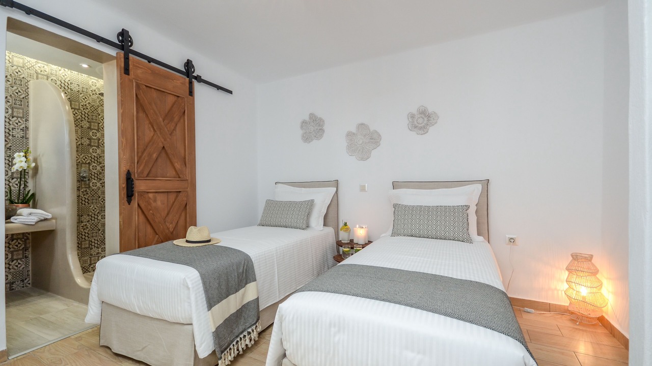 Photo of Bedroom in Naxos Town