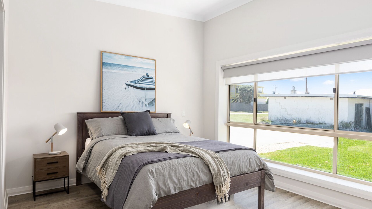 Photo of Bedroom in Carpenter Rocks