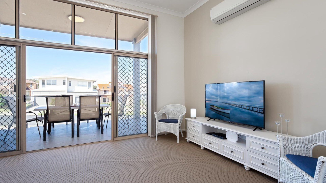 Photo of Livingroom in Anna Bay