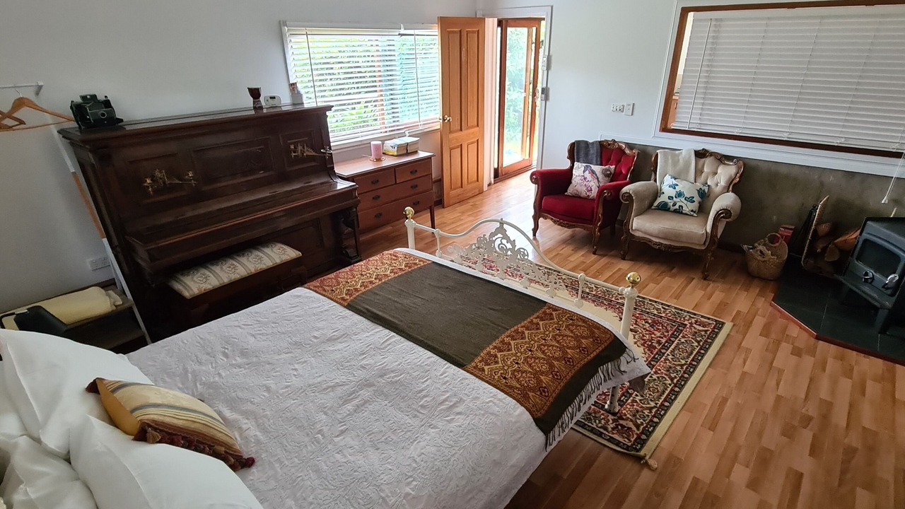 Photo of Bedroom in Firefly