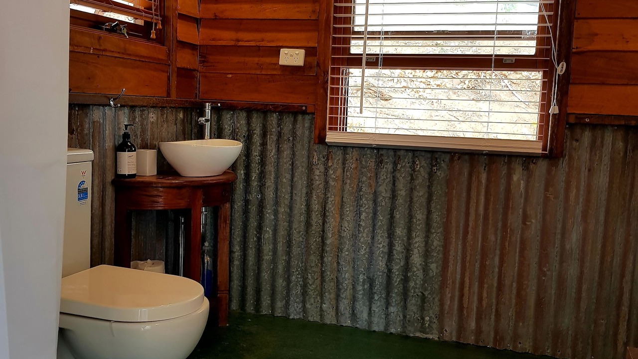 Photo of Bathroom in Firefly