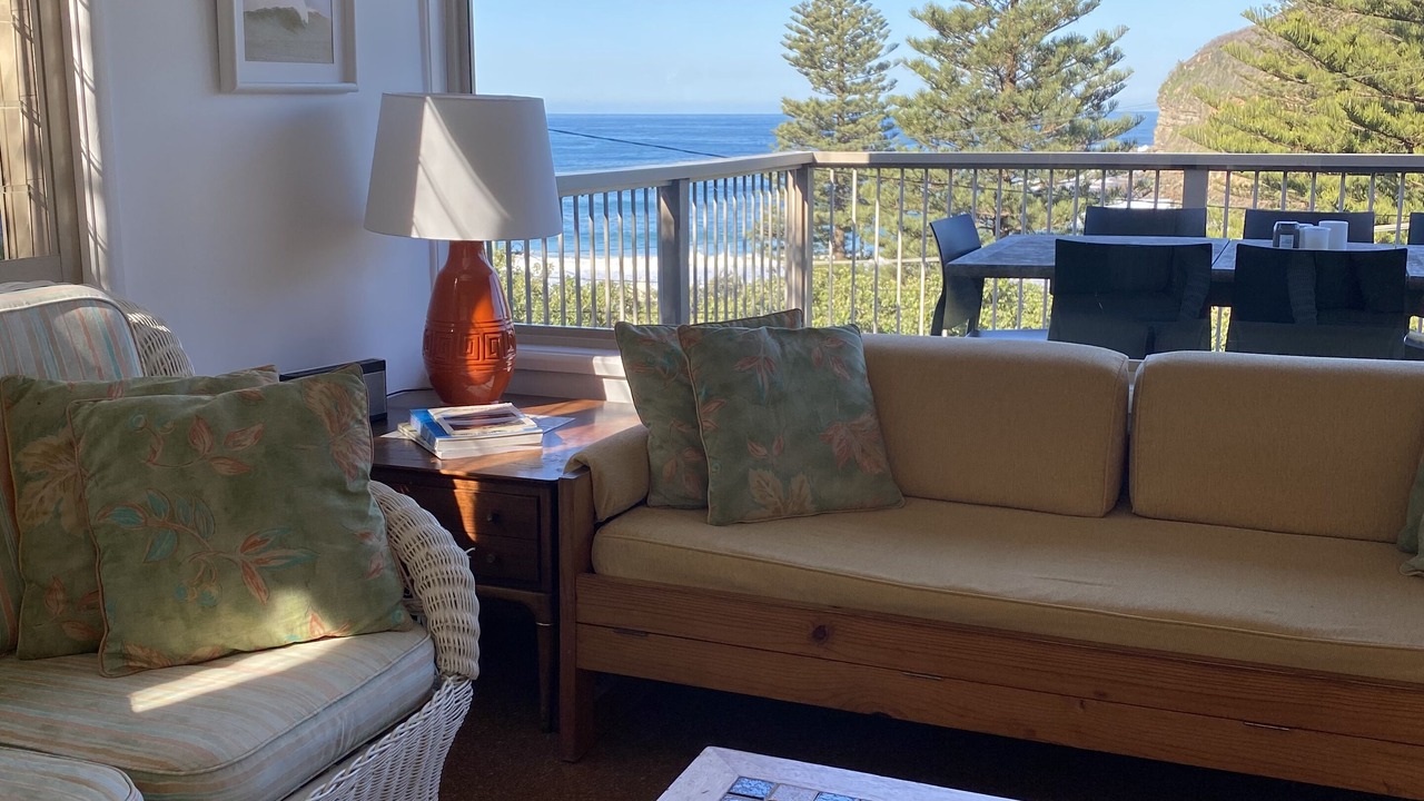 Photo of Livingroom in Macmasters Beach