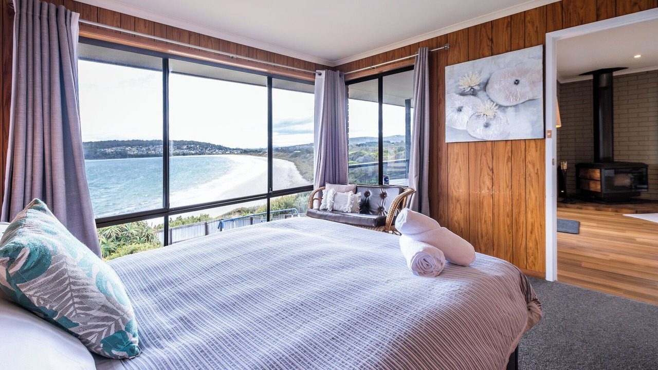 Photo of Bedroom in Primrose Sands