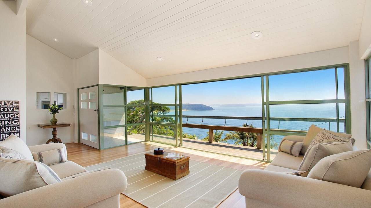 Photo of Livingroom in Palm Beach