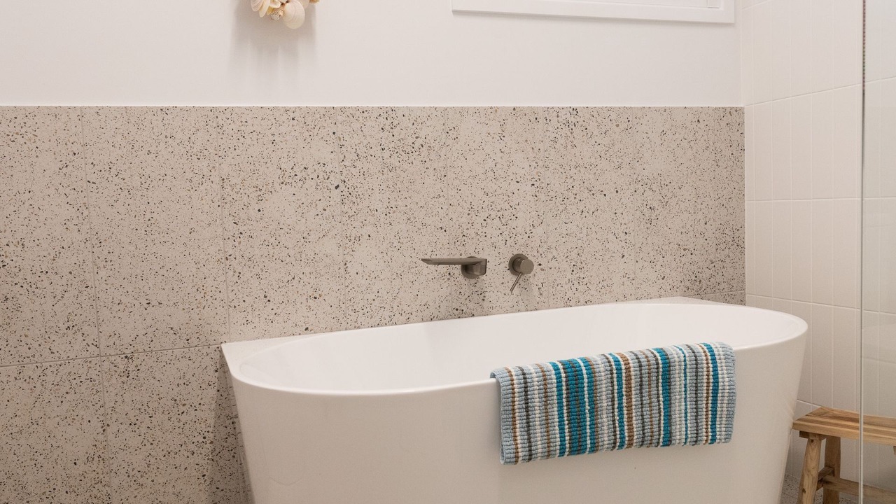 Photo of Bathroom in Narrawallee