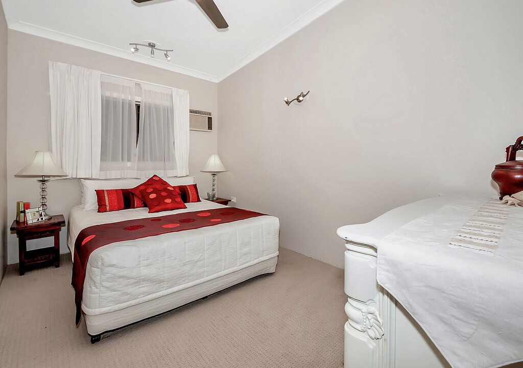 Photo of Bedroom in Freshwater