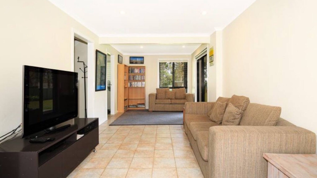 Photo of Livingroom in Erowal Bay
