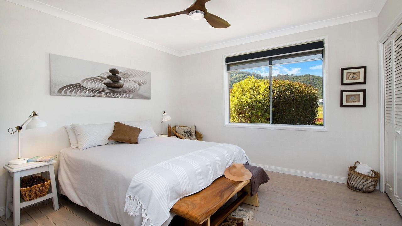 Photo of Bedroom in Willow Vale